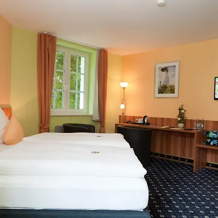Hotel Deutscher Hof 3*