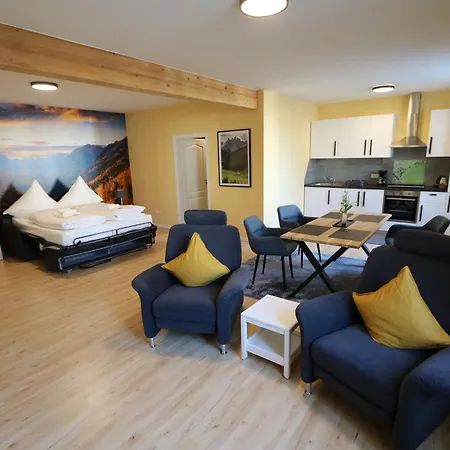 Deutscher Hof Hotel 3*
